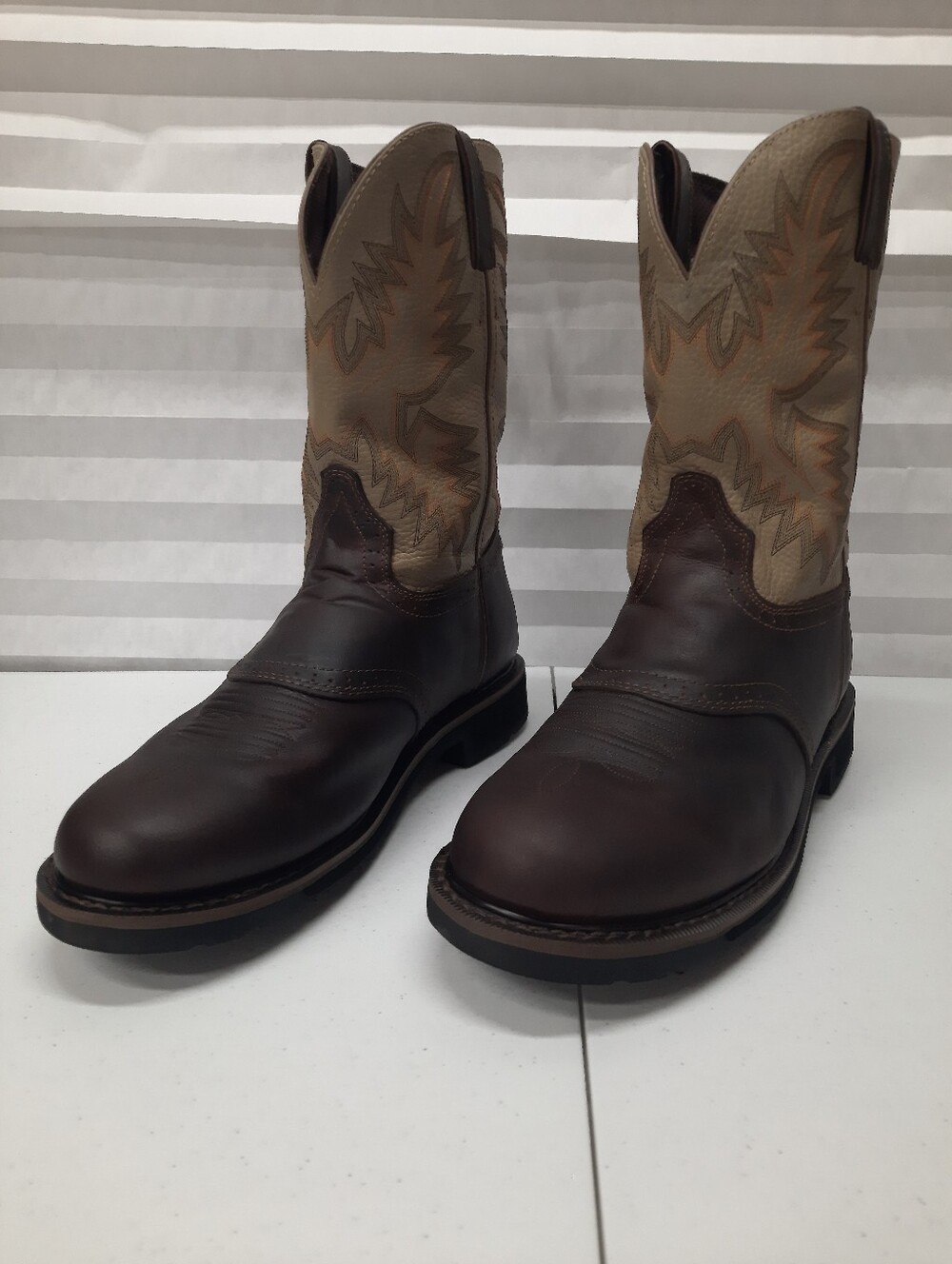Justin Boots Mens 14 WK4660 Leather Brown and Tan Western Work Boots